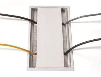 Встраиваемый розеточный модуль VersaFLAP DUAL (4 розетки 220V + 2 RJ45)